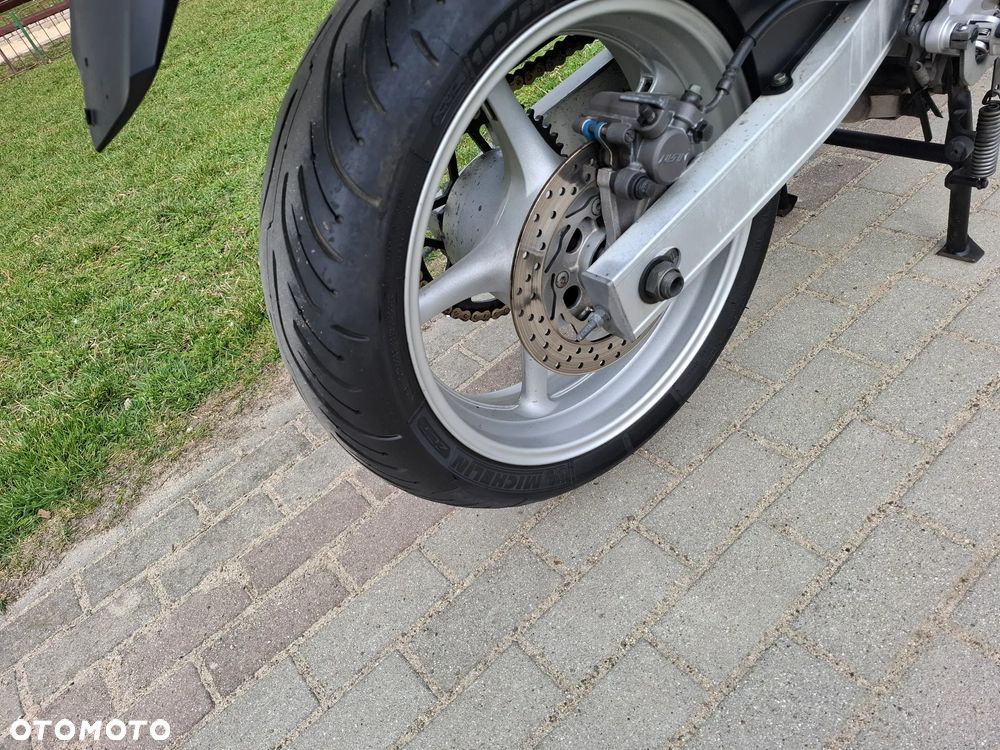 Yamaha FZ6 - 14