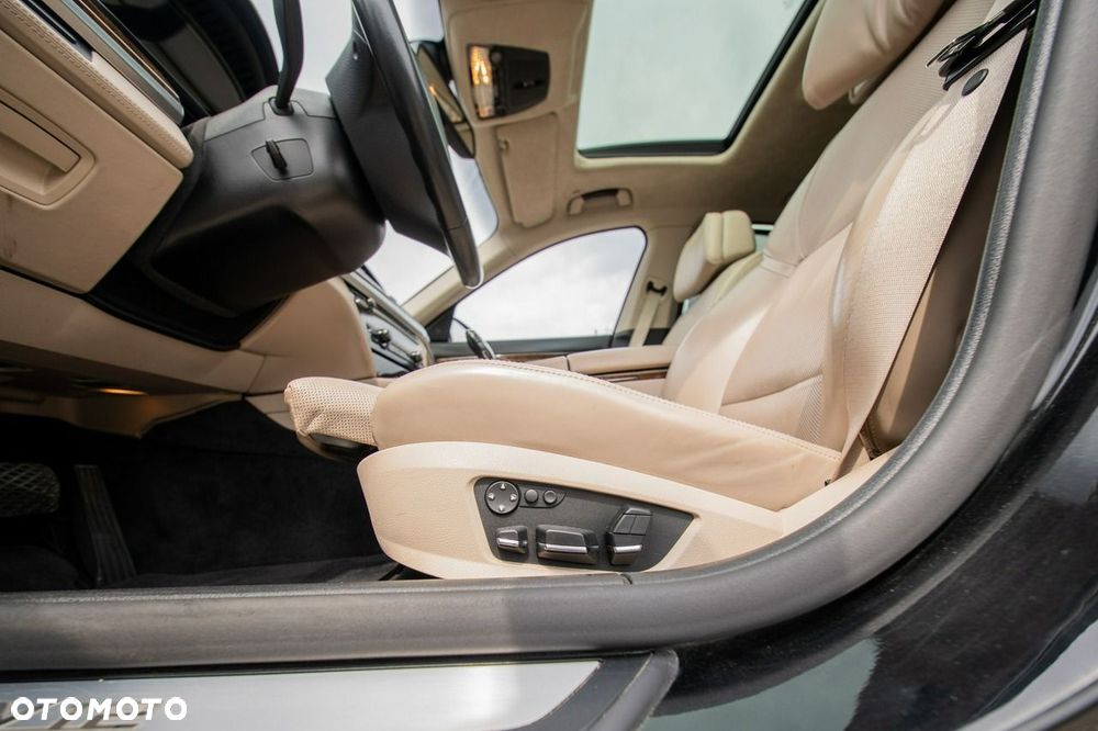BMW Seria 7 - 21