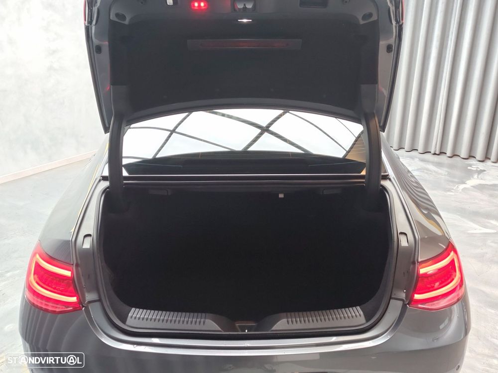 Mercedes-Benz CLS 300 d AMG Line - 24