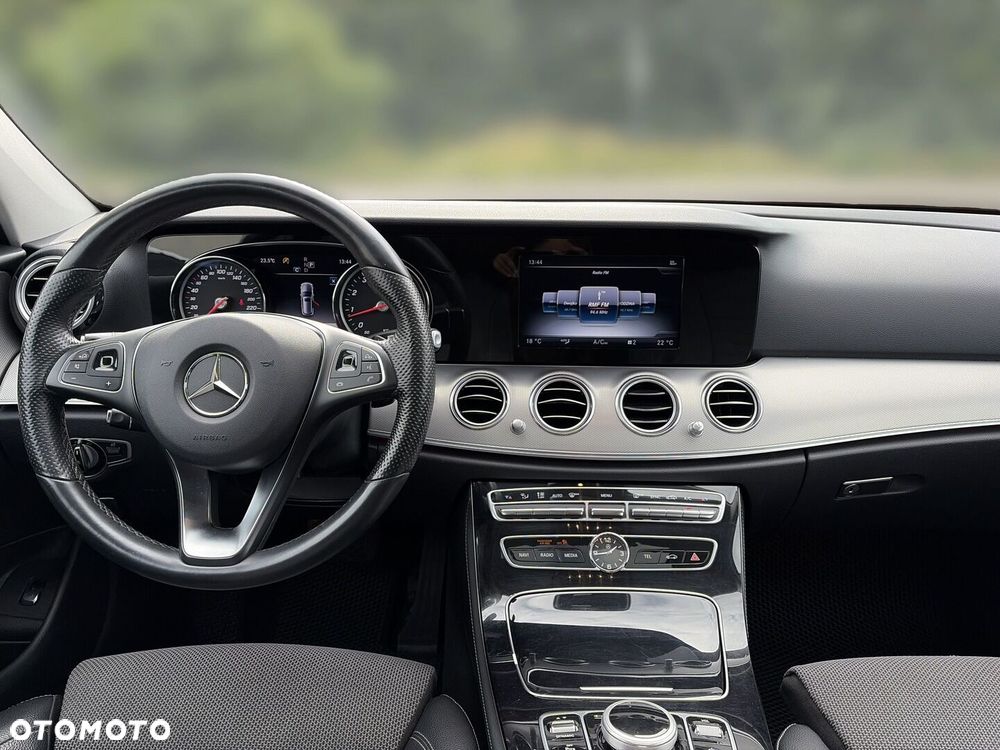 Mercedes-Benz Klasa E - 4