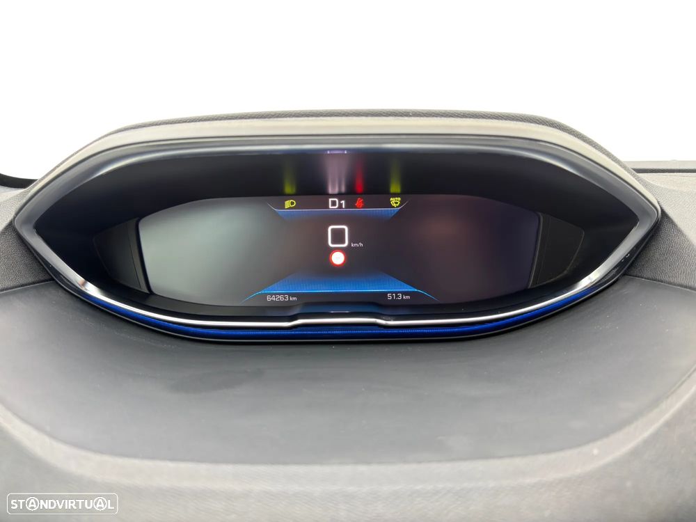 Peugeot 5008 2.0 BlueHDi GT EAT8 - 26