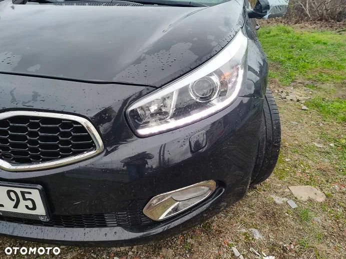 Kia Ceed 1.6 CRDi 128 Dream-Team Edition - 7