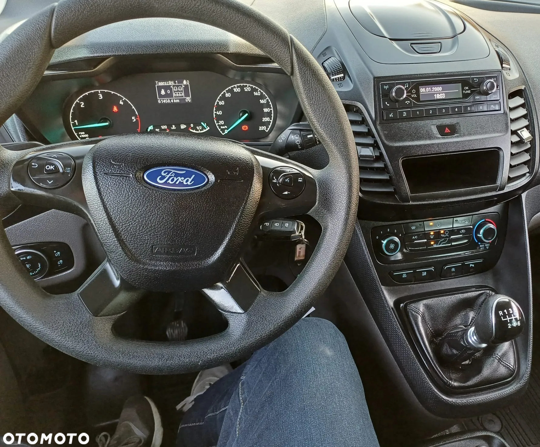 Ford Transit Connect - 6