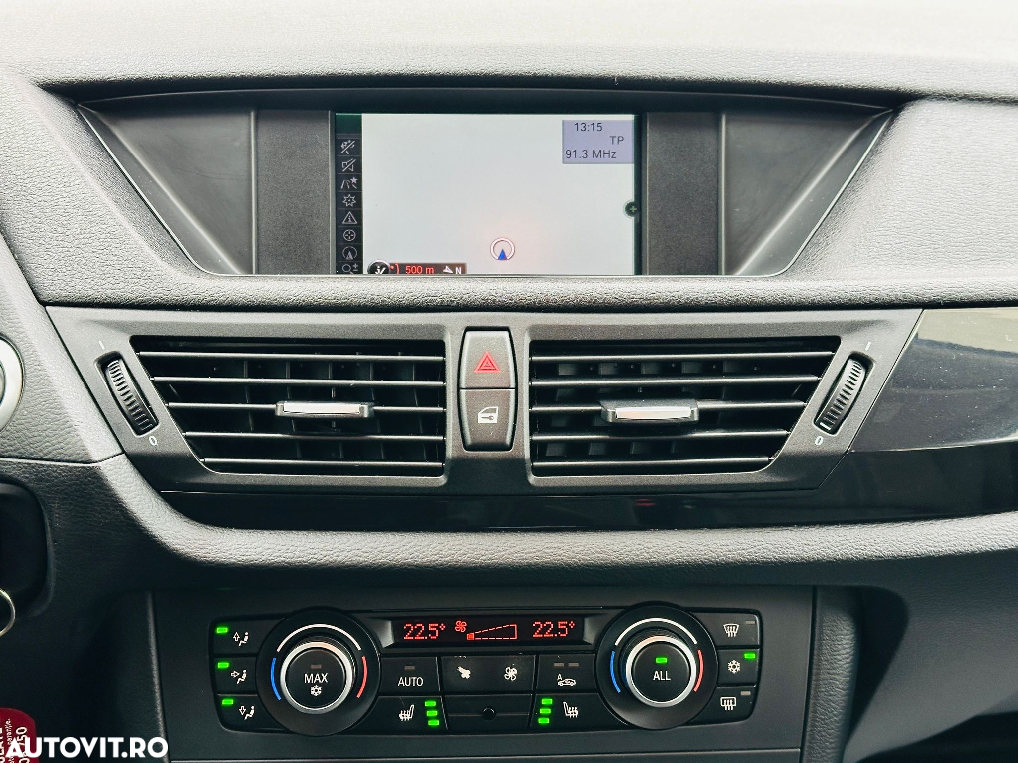 BMW X1 sDrive18d Sport Line - 32