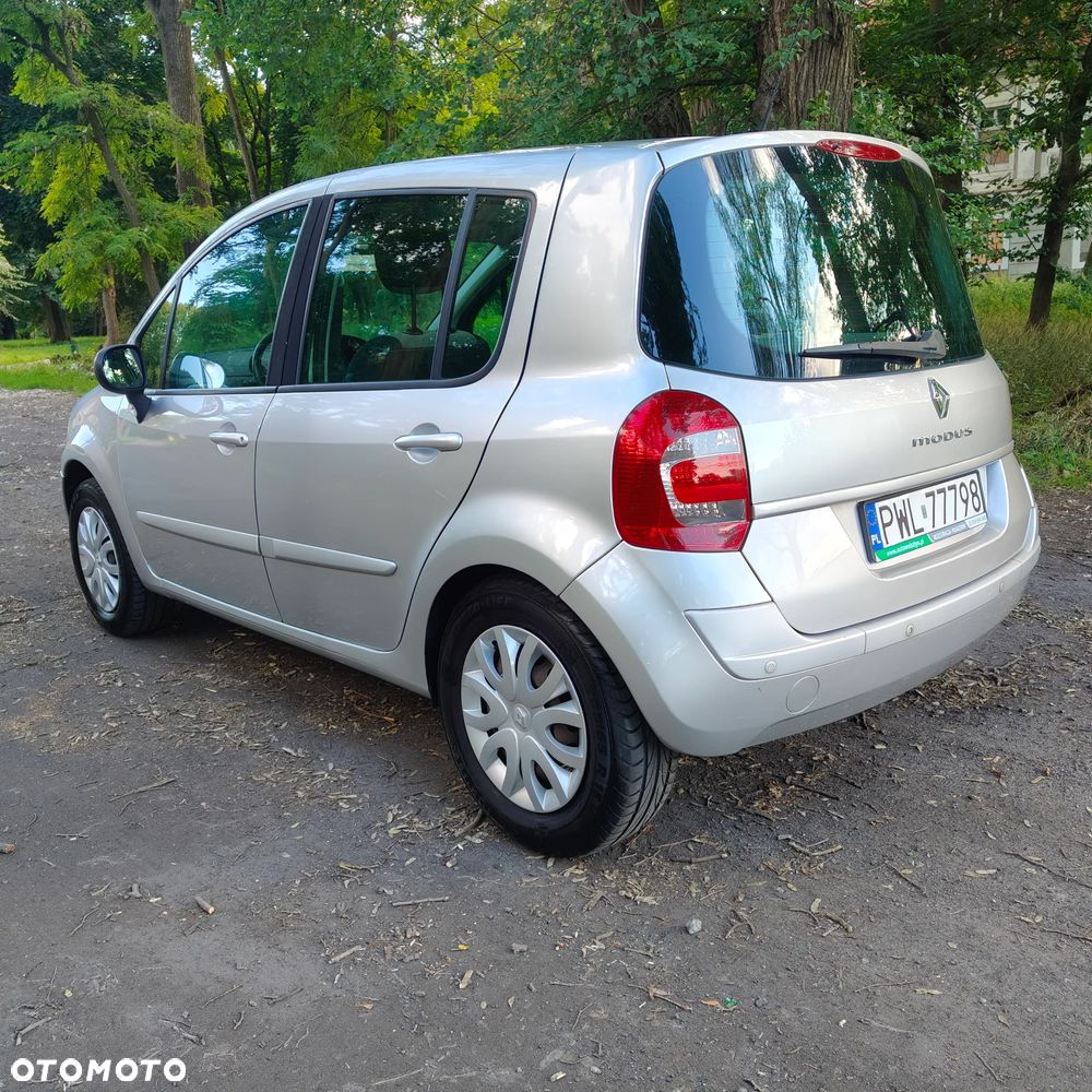 Renault Modus Grand 1.6 16V ESP Limited - 9
