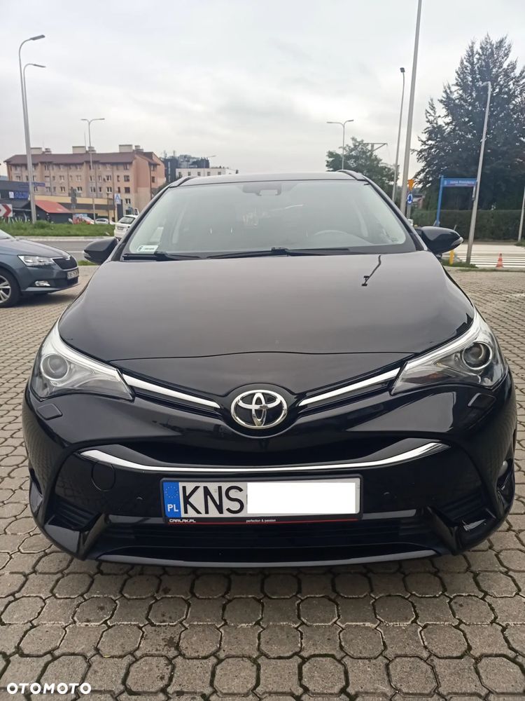 Toyota Avensis - 14