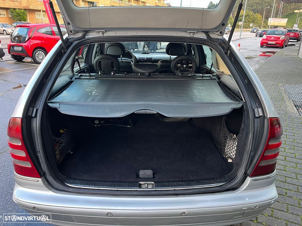 Mercedes-Benz C 220 - 23