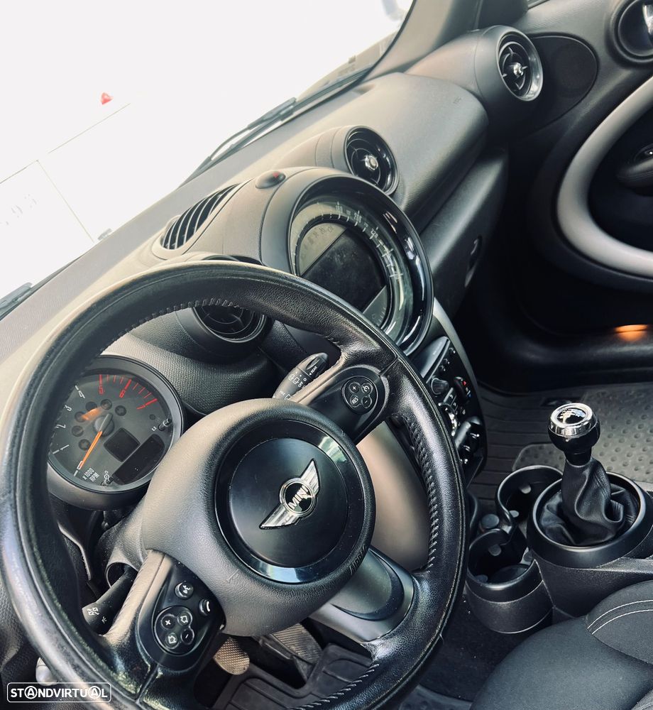 MINI Countryman Cooper D - 9