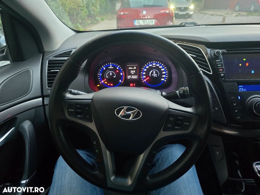 HYUNDAI i40 2012 — imagine 17