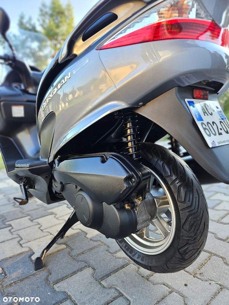 Suzuki Burgman - 6