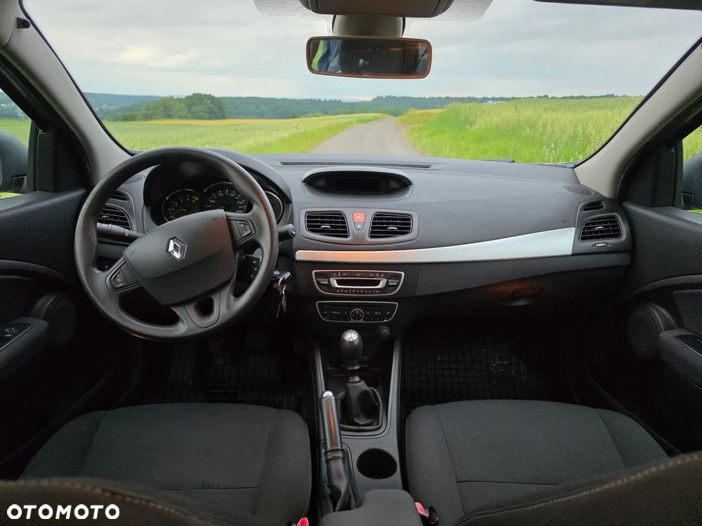 Renault Fluence 1.5 dCi Expression - 9