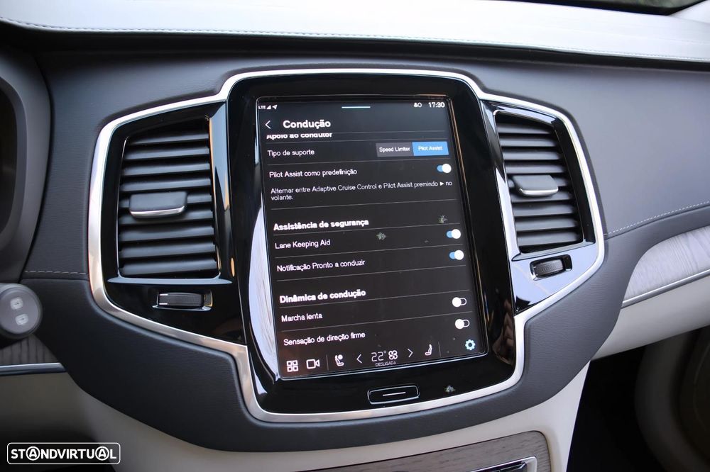 Volvo XC 90 2.0 T8 PHEV Plus Bright AWD — fotografia 22