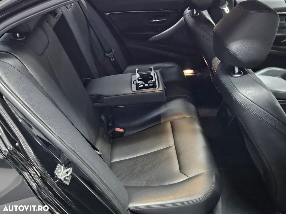 BMW Seria 3 320d Aut. Edition M Sport Shadow - 10