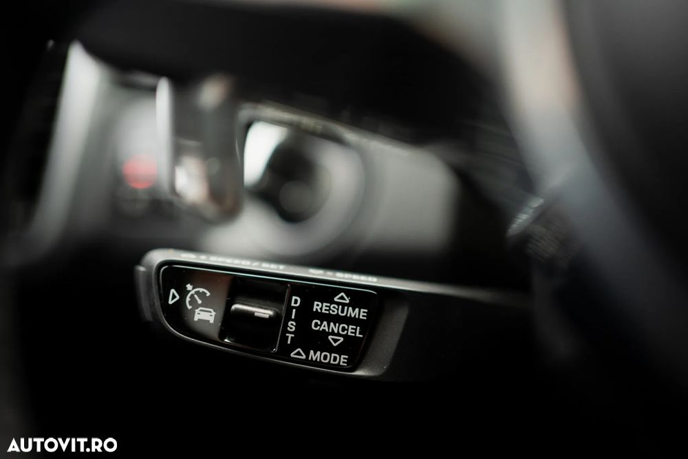 Porsche Cayenne S - 27