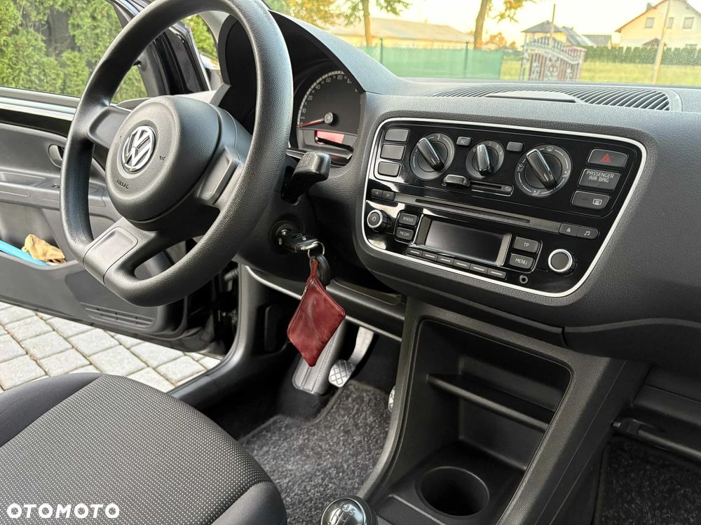 Volkswagen up! - 7