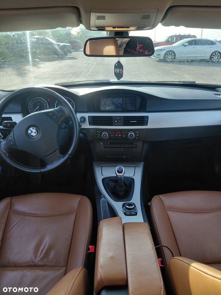 BMW Seria 3 - 8