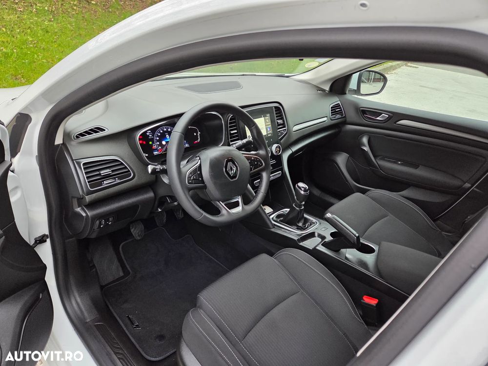 Renault Megane BLUE dCi 115 BUSINESS EDITION - 21