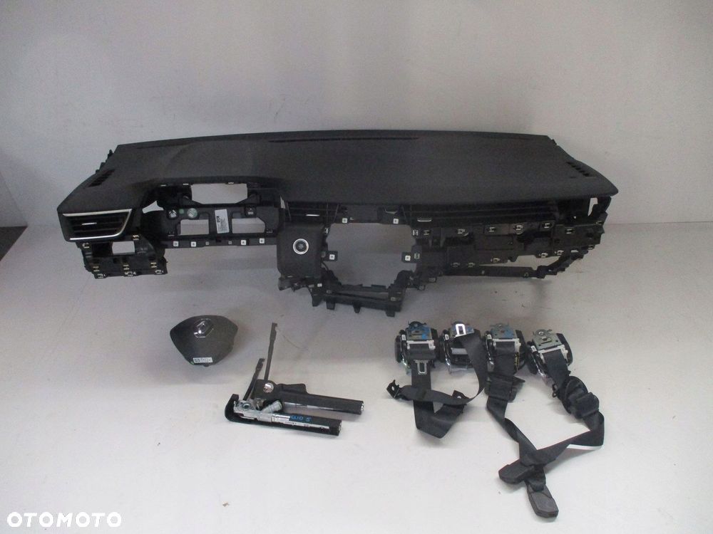 Konsola pulpit deska RENAULT CLIO V 5 - 4