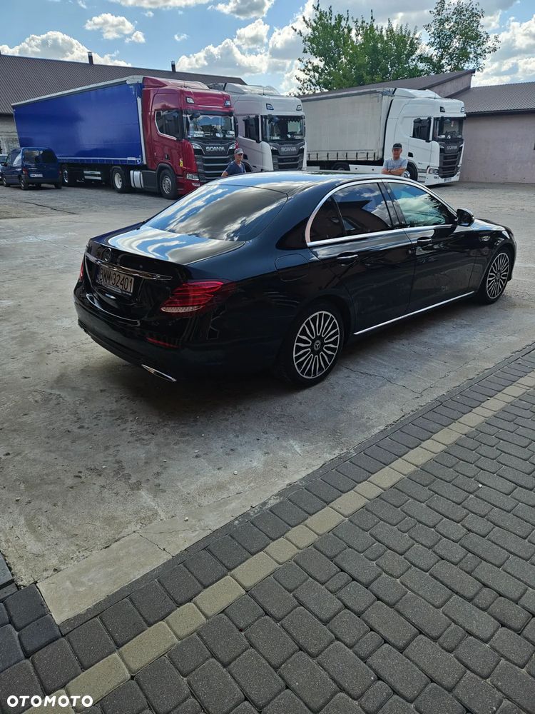 Mercedes-Benz Klasa E - 4