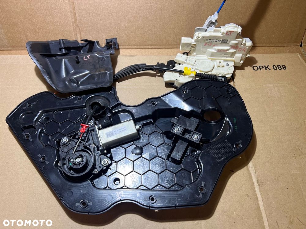audi a8 d4 zamek dociąg drzwi lewy tył 9+3 pin 4h0839015d 4f0837059 - 1