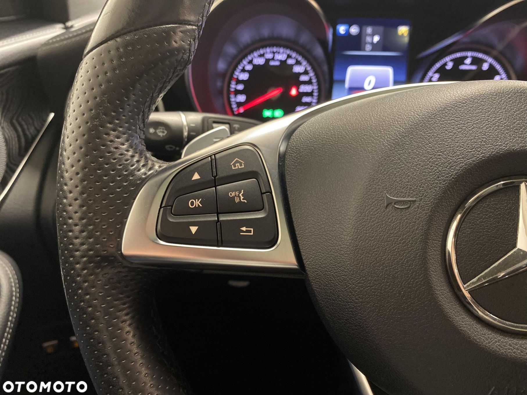 Mercedes-Benz GLC 250 4-Matic - 13