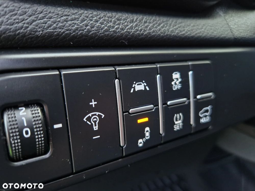 Kia XCeed - 31
