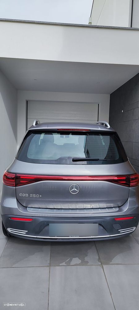 Mercedes-Benz EQB 250+ Edition - 13