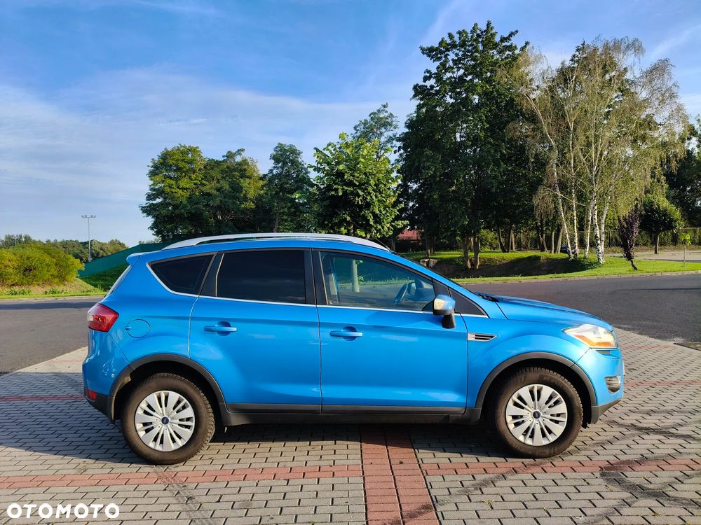 Ford Kuga 2010 photo 3