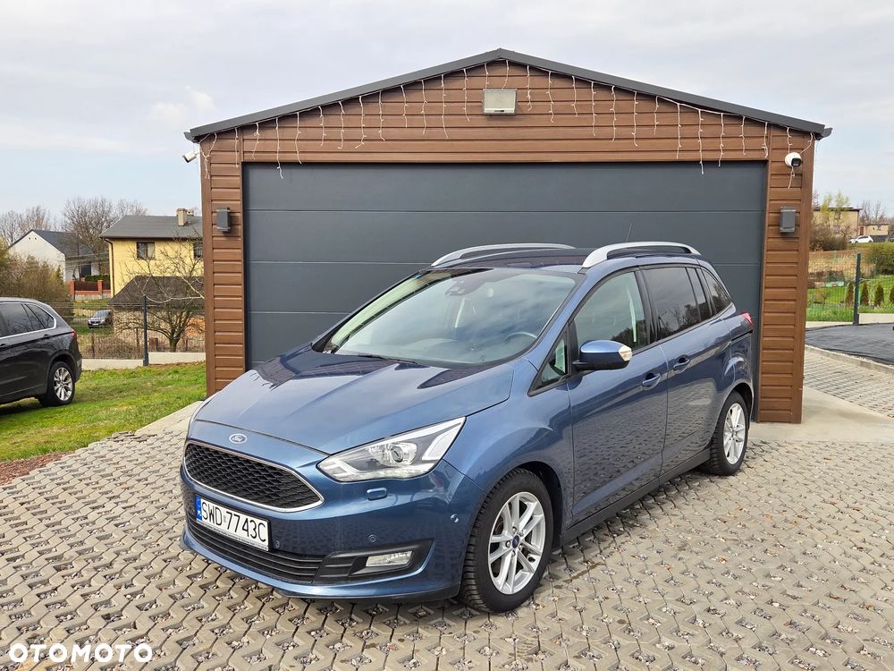 Ford Grand C-MAX - 1