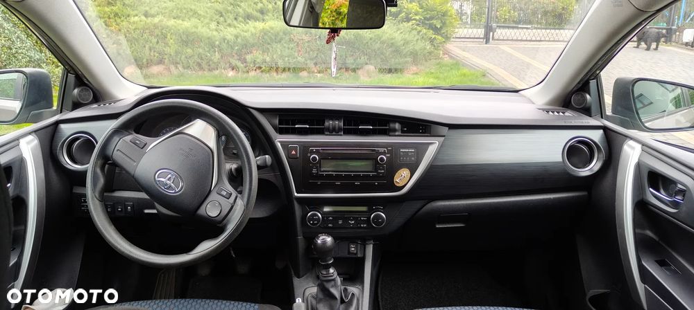 Toyota Auris 1.6 Active - 5