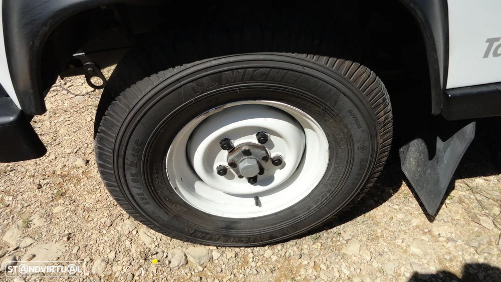 Land Rover Defender 90 2.5 TDi Metal Top - 7