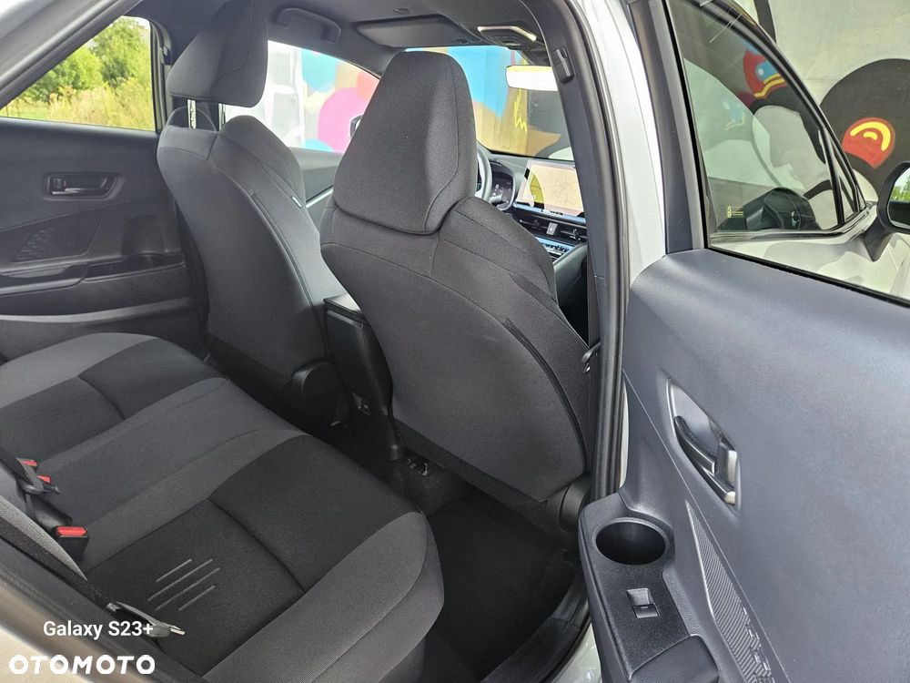 Toyota C-HR 2.0 Hybrid Dynamic Force Executive - 18