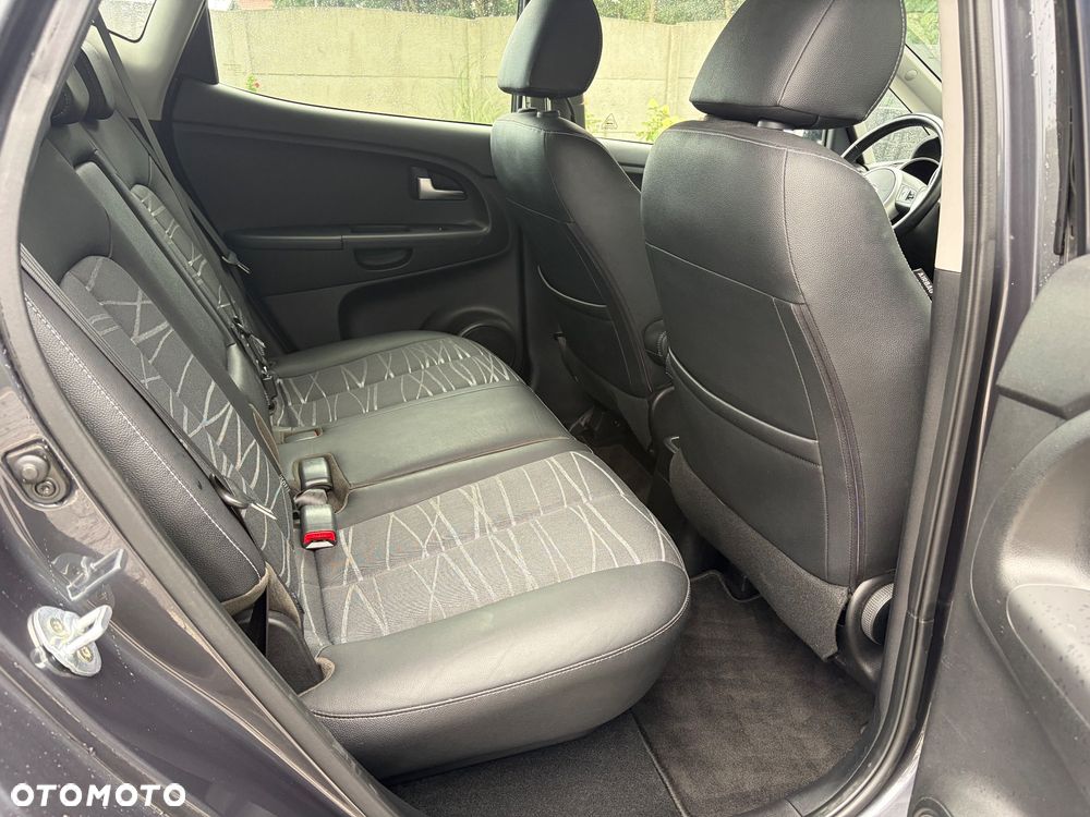 Kia Venga 1.4 CVVT Dream Team Edition - 22