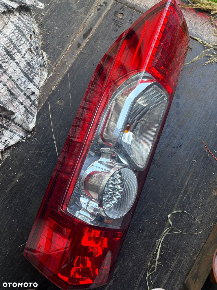 Lampa lewa tylna Peugeot Boxer - 1