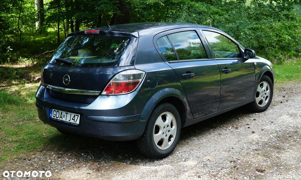 Opel Astra 1.4 - 3