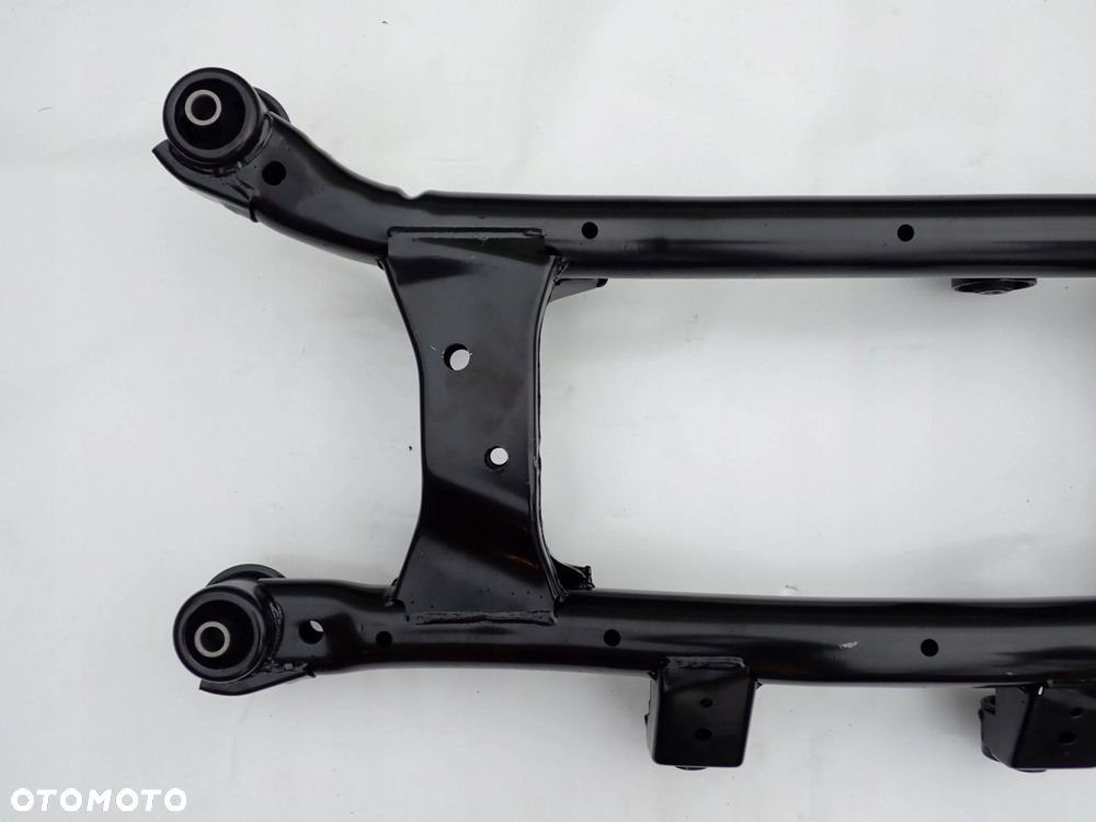 HYUNDAI TUCSON KIA SPORTAGE 04-10 4WD BELKA ZAWIESZENIA TYŁ - 3