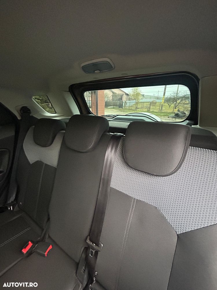 Ford EcoSport 1.5 Ti-VCT Titanium - 12