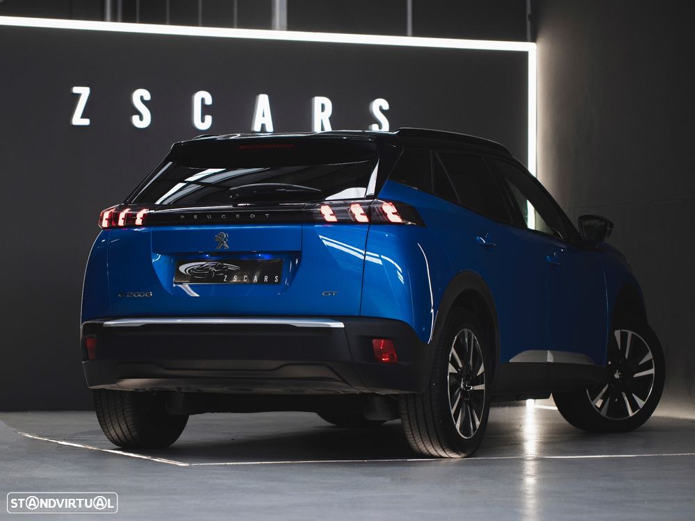 Peugeot e-2008 GT Pack - 7