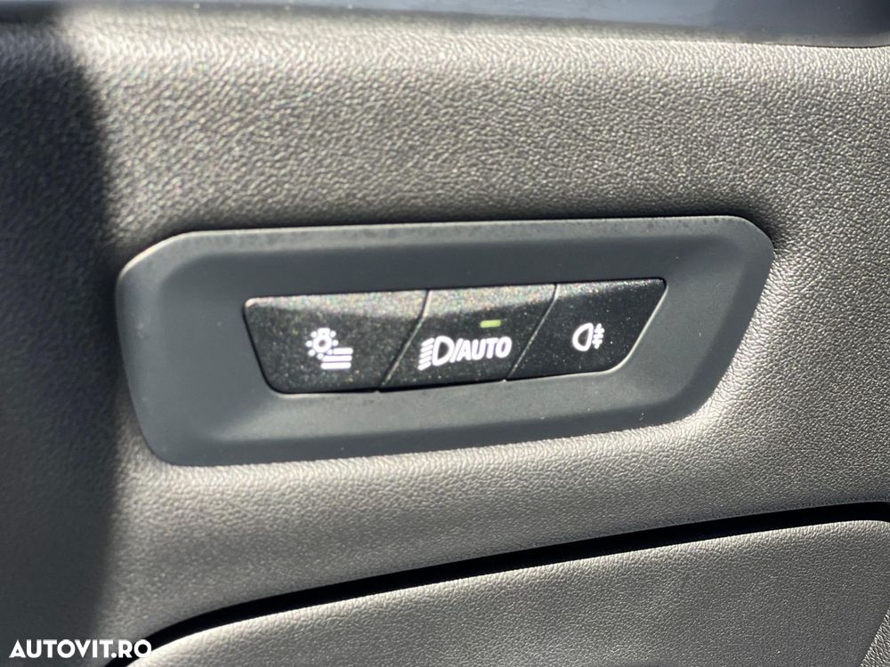 BMW X6 xDrive40i AT MHEV - 15