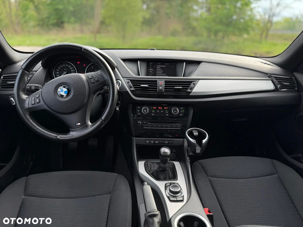 BMW X1 sDrive18d Sport Line - 9