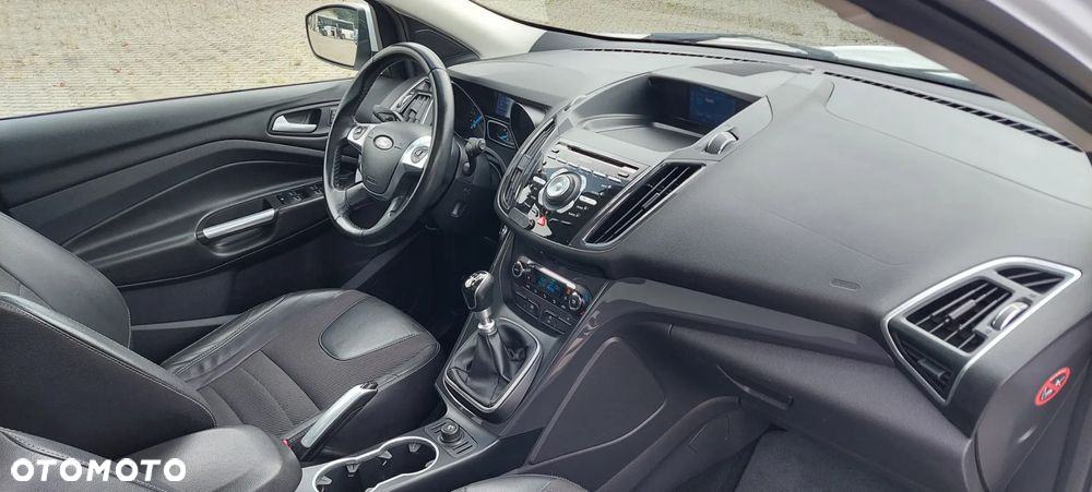 Ford Kuga - 6