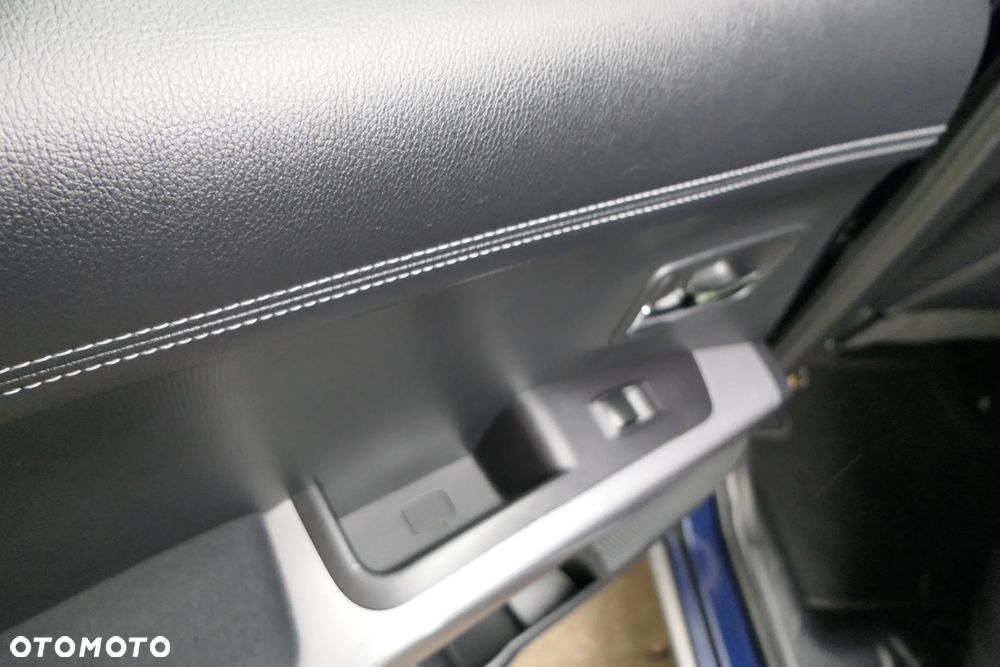 Mitsubishi Outlander 2.0 Intense 2WD - 22