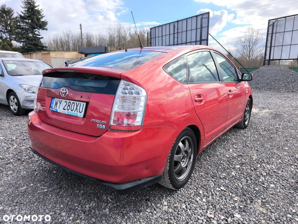 Toyota Prius 1.5 VVT-i Prestige - 10