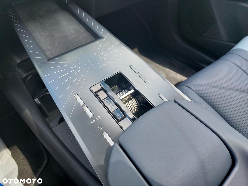 DS Automobiles N°8 97.2kWh Long Range AWD Jules Verne - 32