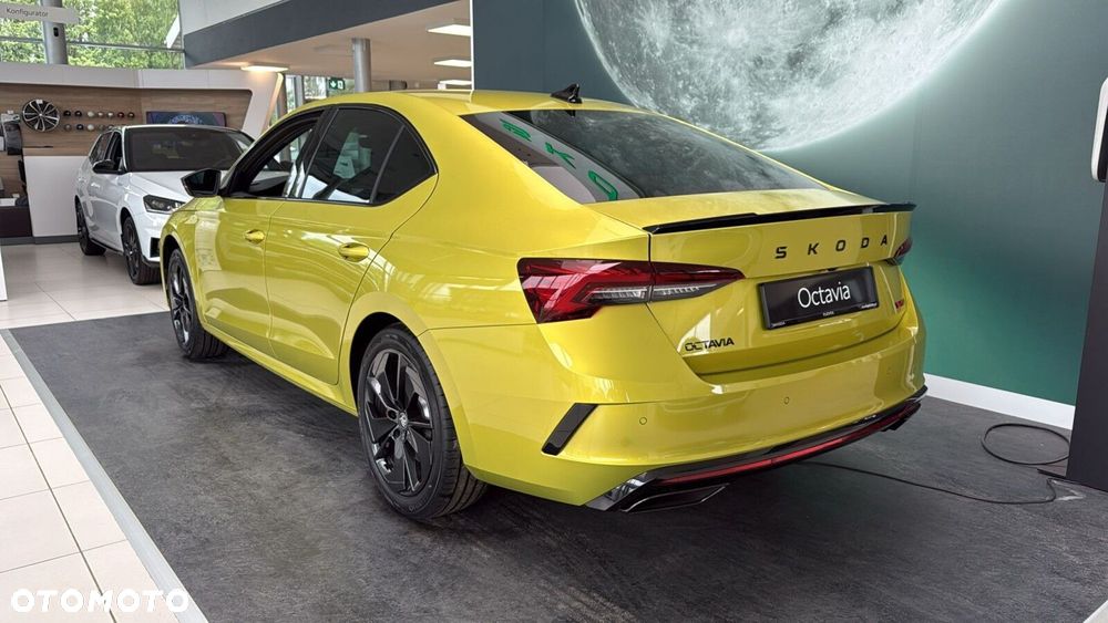 Skoda Octavia 2.0 TSI RS DSG - 5