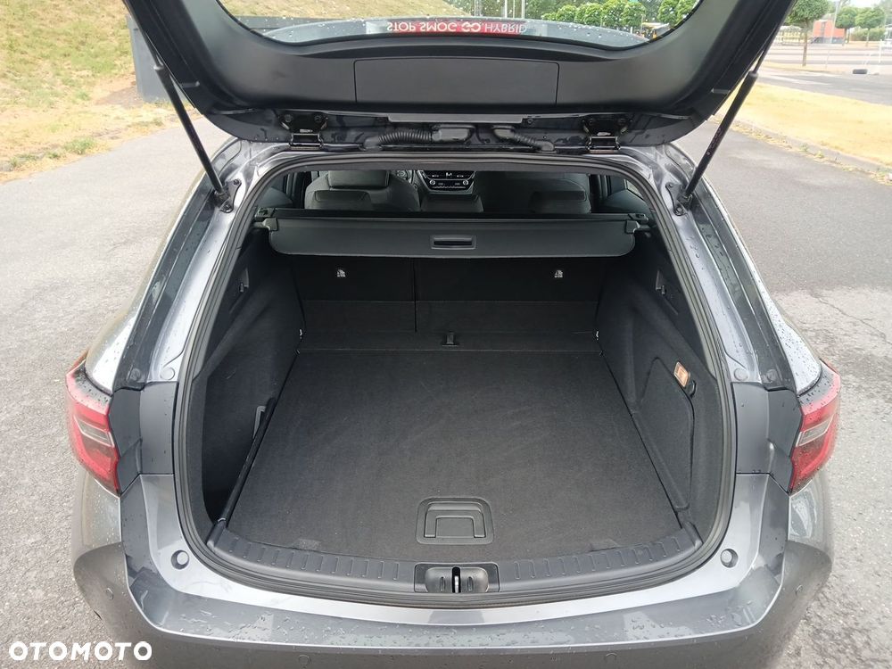 Toyota Corolla 2.0 Hybrid Comfort - 15