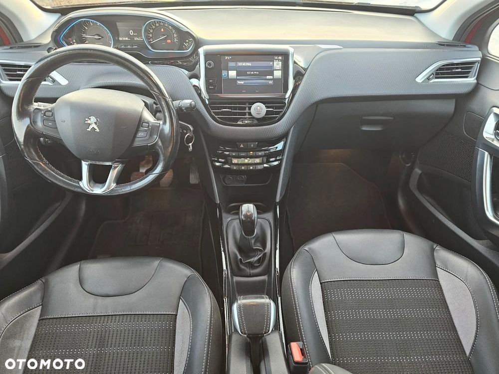 Peugeot 2008 1.2 Pure Tech Active S&S - 15