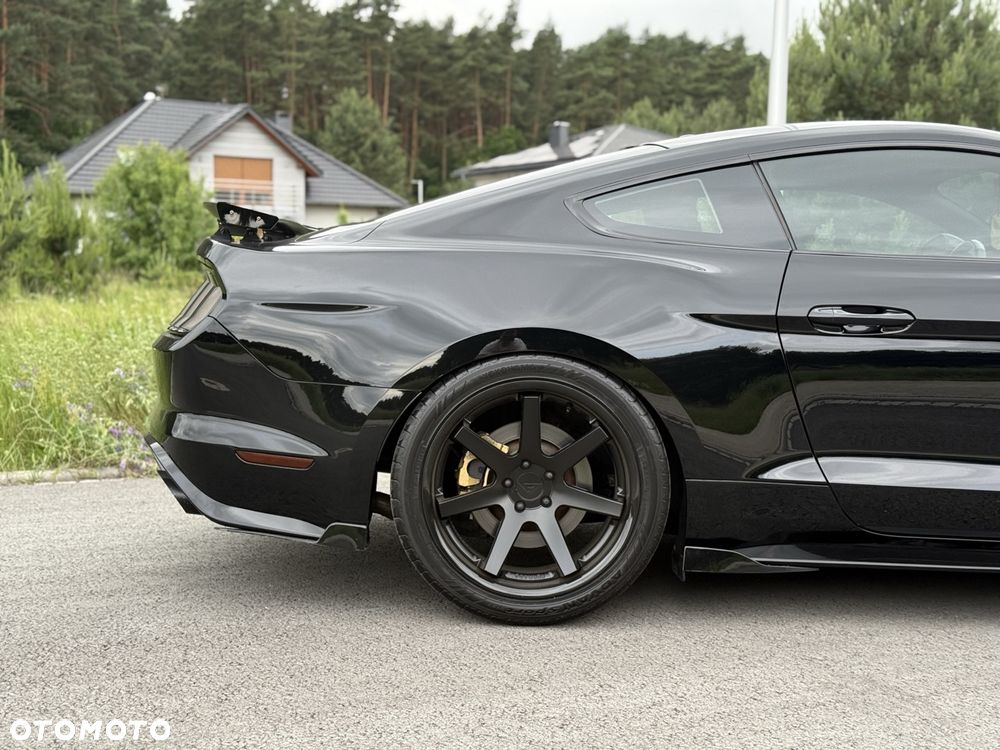 Ford Mustang - 14