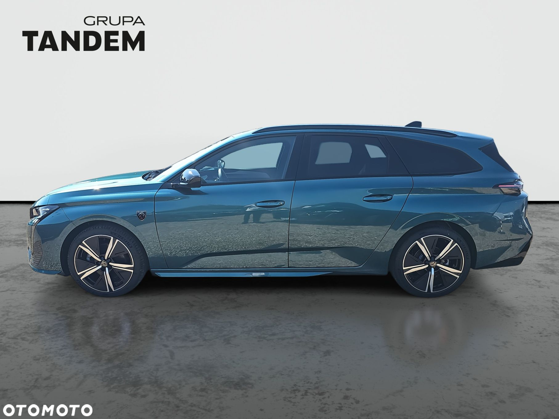 Peugeot 308 - 8