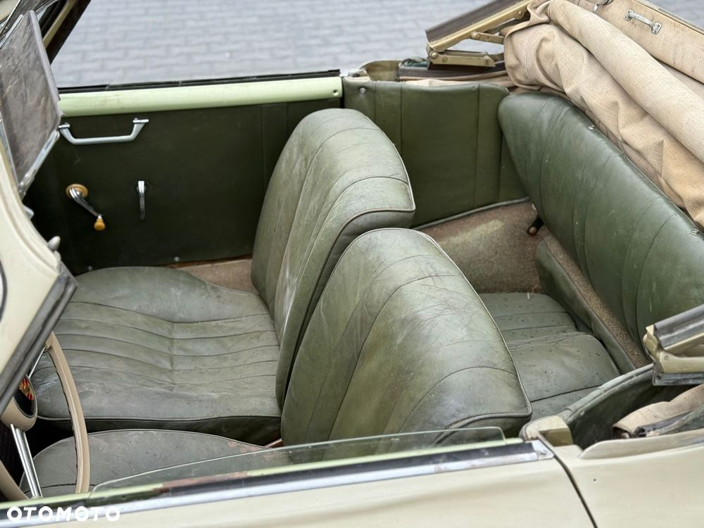Porsche 356 - 18